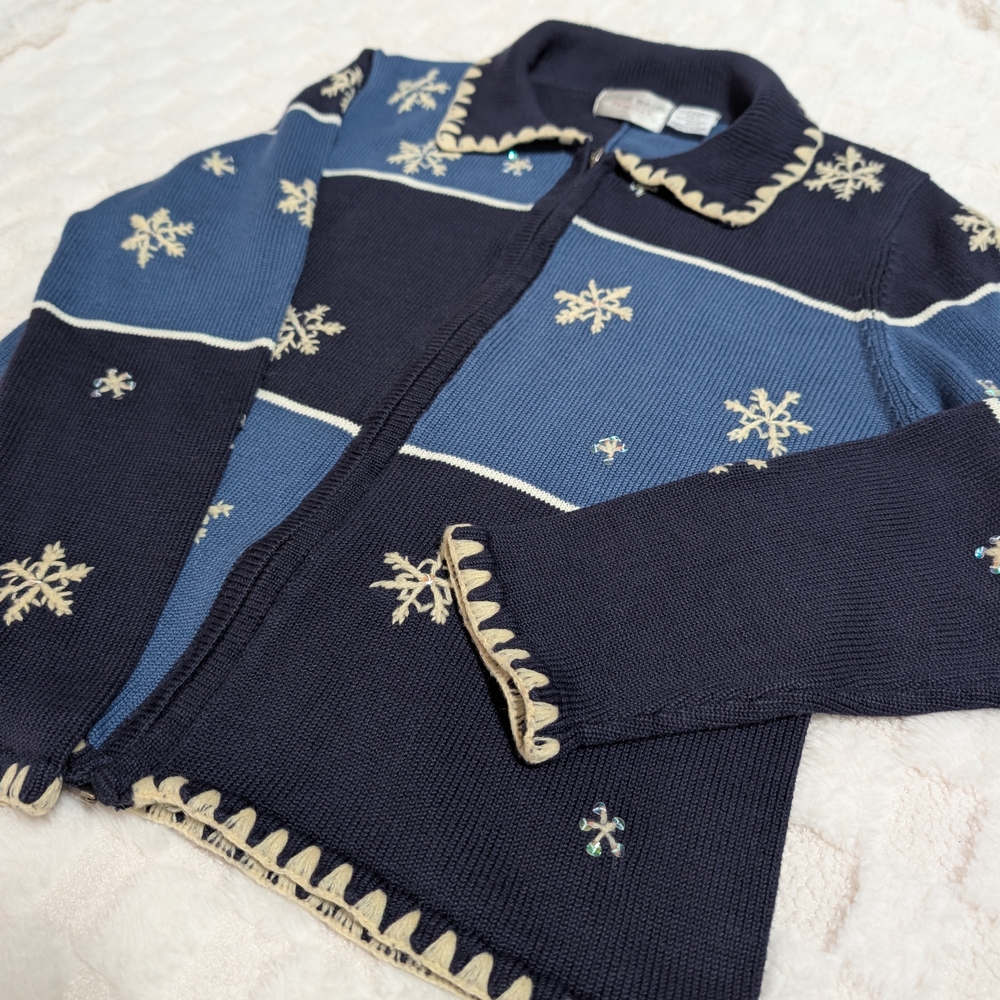 Snowflake Patchwork Patterned Cardigan - Picture 2 of 11